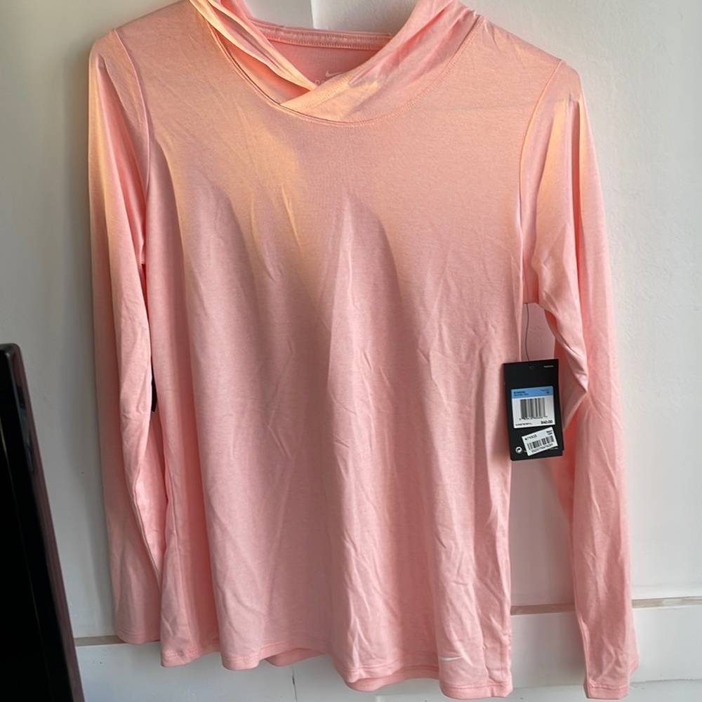 NWT - Nike dri fit hooded shirt